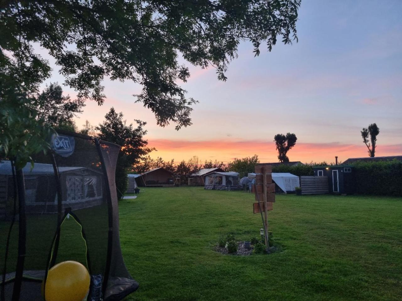 Camping De Tulpenweide Breezand Экстерьер фото